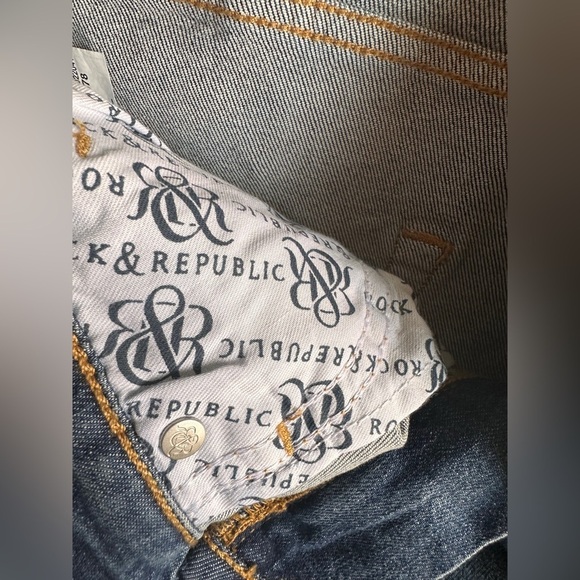 NWT Women's Shea High Rise Straight Ankle Jean Color Blue Size 6 - Picture 3 of 12